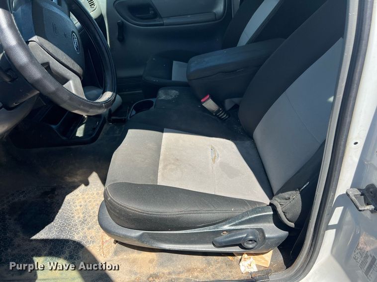 image for item EG8388 2011 Ford Ranger SuperCab pickup truck