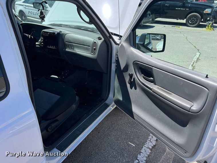 image for item EG8388 2011 Ford Ranger SuperCab pickup truck