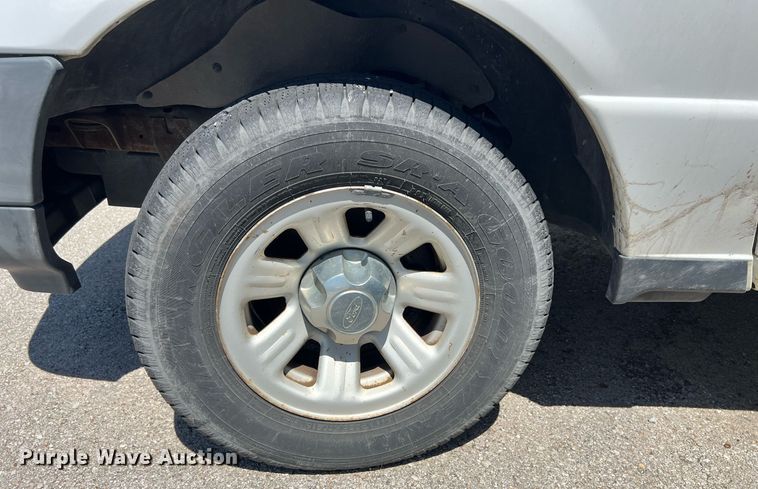 image for item EG8388 2011 Ford Ranger SuperCab pickup truck