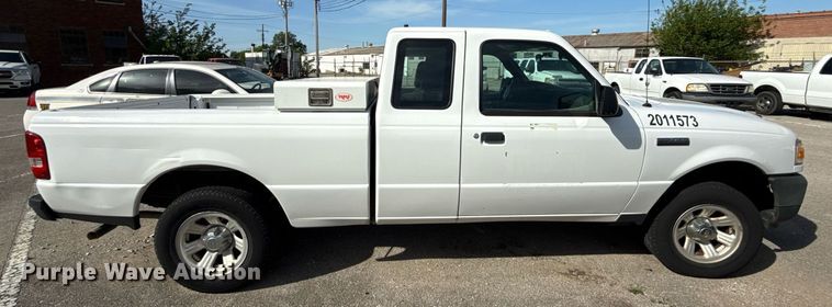 image for item EG8392 2011 Ford Ranger SuperCab pickup truck