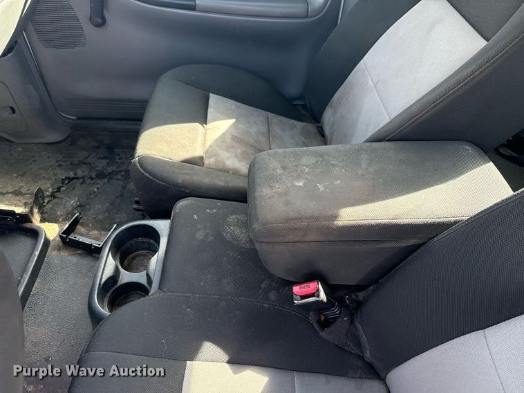 image for item EG8392 2011 Ford Ranger SuperCab pickup truck