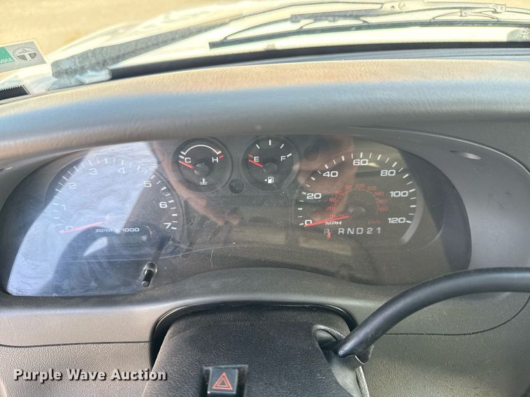 image for item EG8392 2011 Ford Ranger SuperCab pickup truck