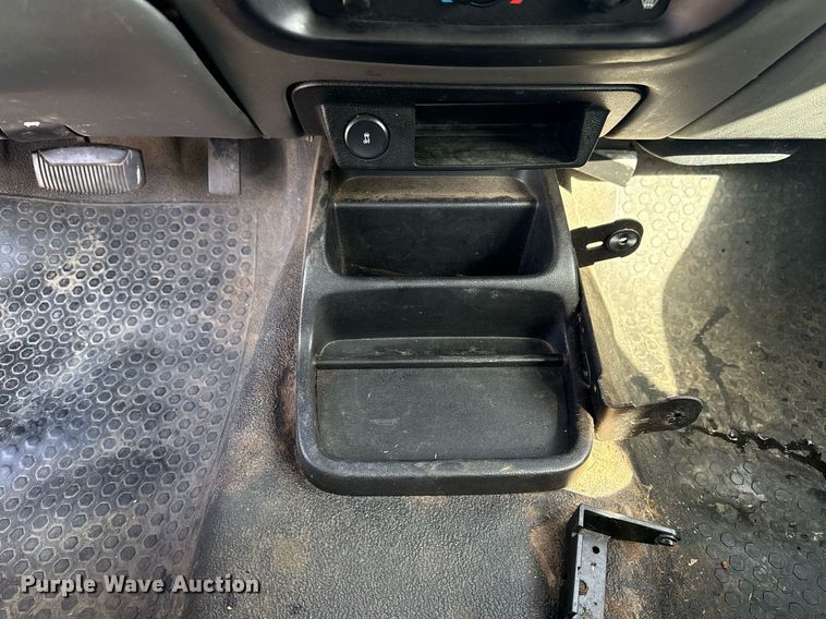 image for item EG8392 2011 Ford Ranger SuperCab pickup truck