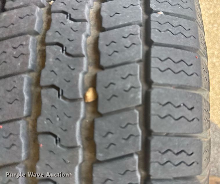 image for item EG8392 2011 Ford Ranger SuperCab pickup truck