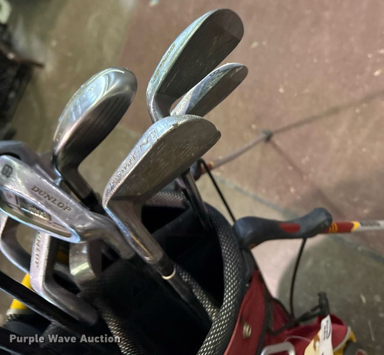 image for item EG8393 Set of golf clubs