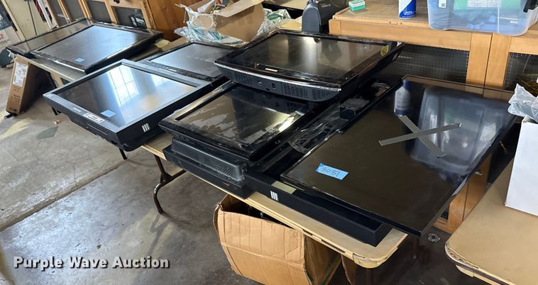 image for item EG8406 Approximately 10 televisions