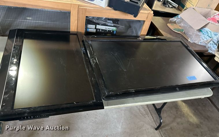 image for item EG8406 Approximately 10 televisions