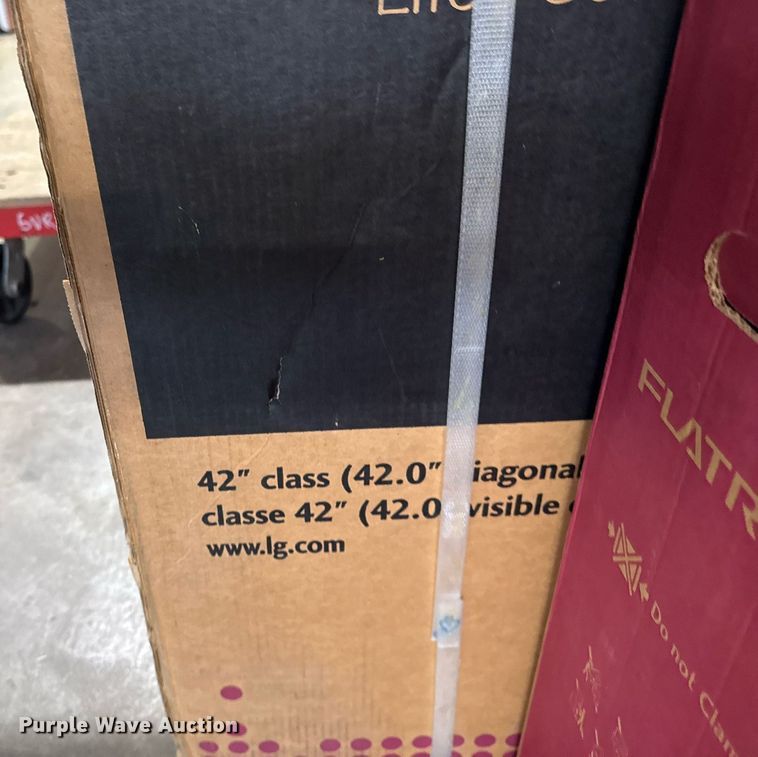 image for item EG8409 (4) LG televisions