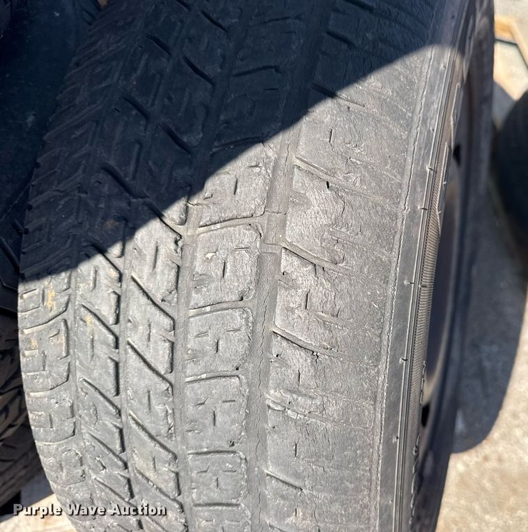 image for item EG8412 (10) tires and wheels