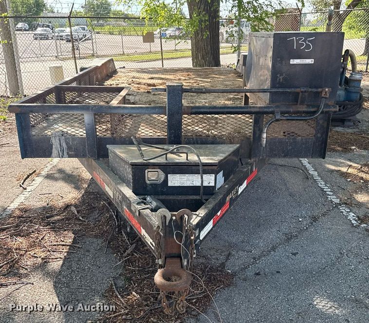 image for item EG8413 2011 Maxey Trailers utility trailer