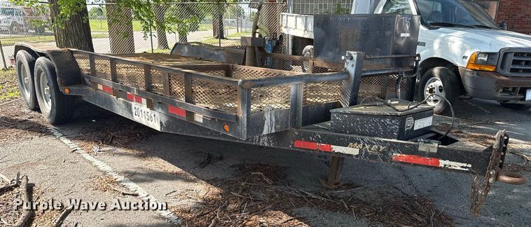 image for item EG8413 2011 Maxey Trailers utility trailer