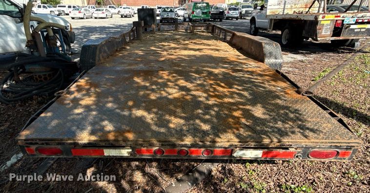 image for item EG8413 2011 Maxey Trailers utility trailer