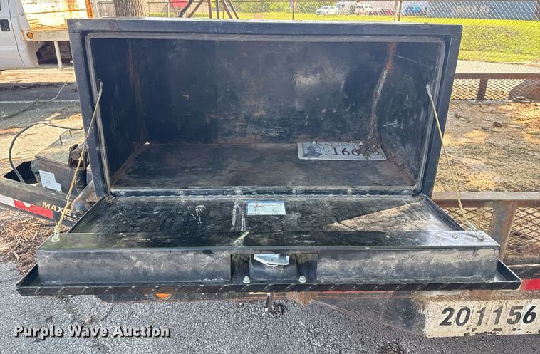 image for item EG8413 2011 Maxey Trailers utility trailer