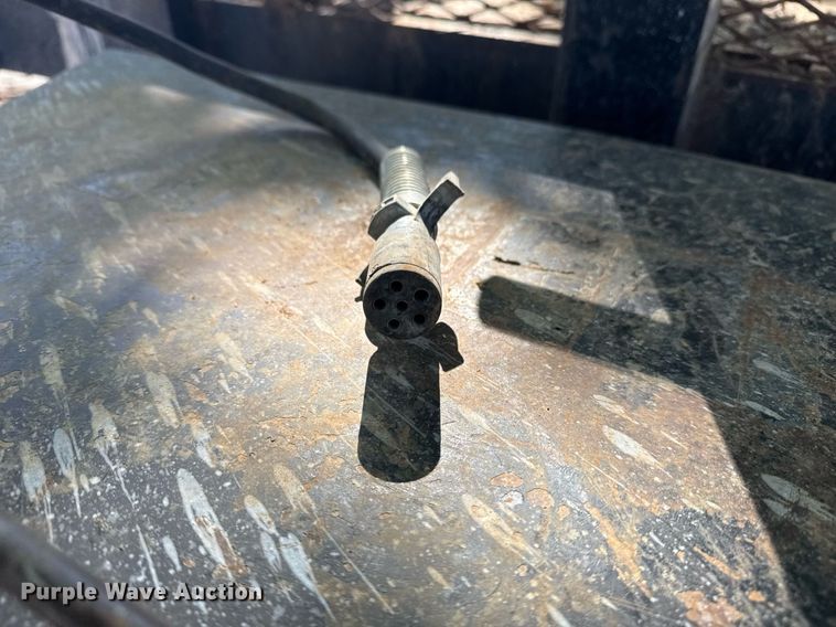 image for item EG8413 2011 Maxey Trailers utility trailer