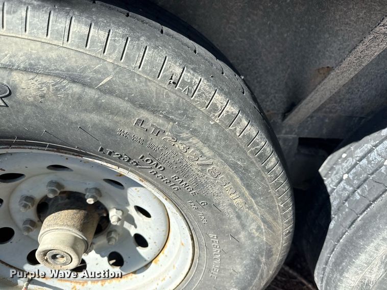 image for item EG8413 2011 Maxey Trailers utility trailer