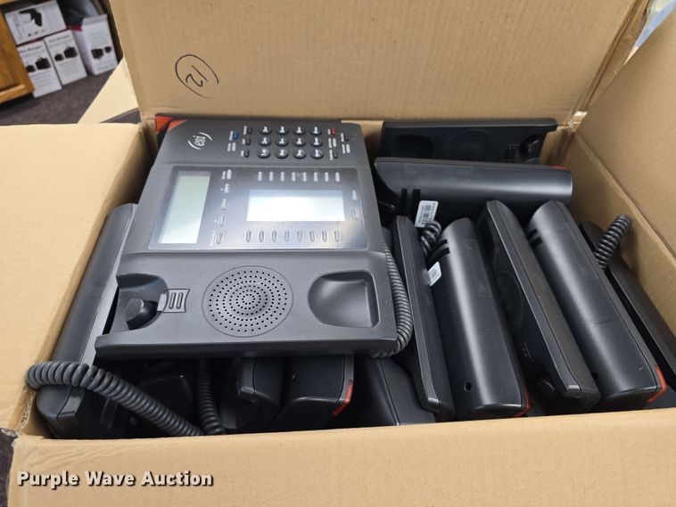 image for item EH8900 Spectrum Industries 55493-DBS-200001 VR storage/charging cart