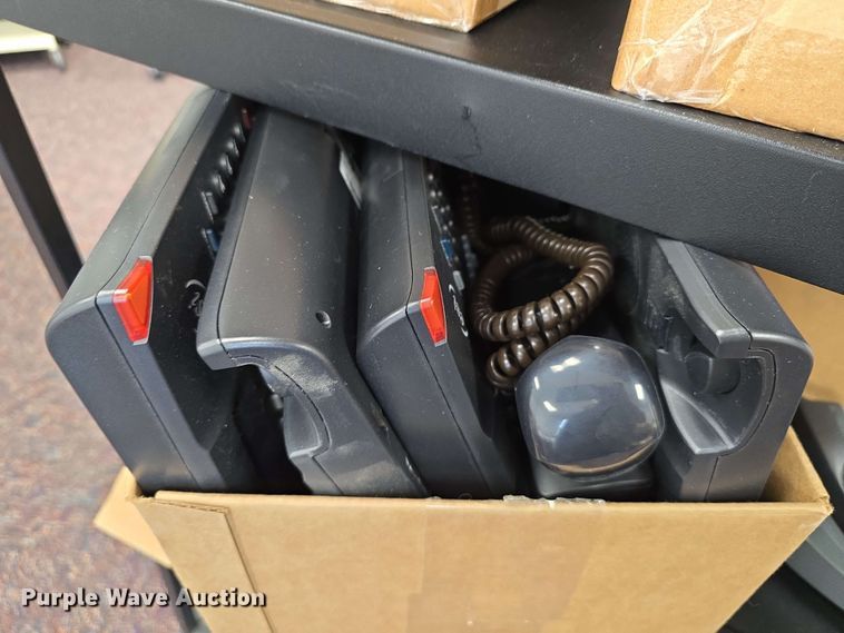 image for item EH8900 Spectrum Industries 55493-DBS-200001 VR storage/charging cart