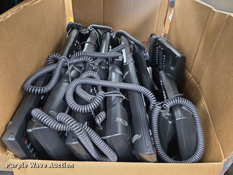 image for item EH8900 Spectrum Industries 55493-DBS-200001 VR storage/charging cart