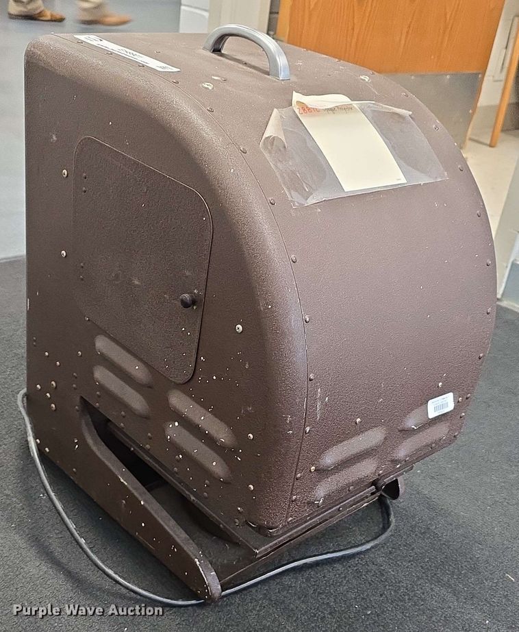 image for item EH8901 The Spotlight Opaque Materials TS-5 projector