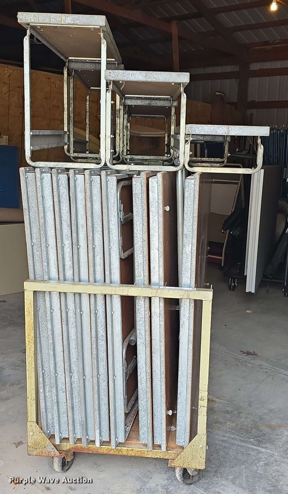 image for item EH8902 Stage risers