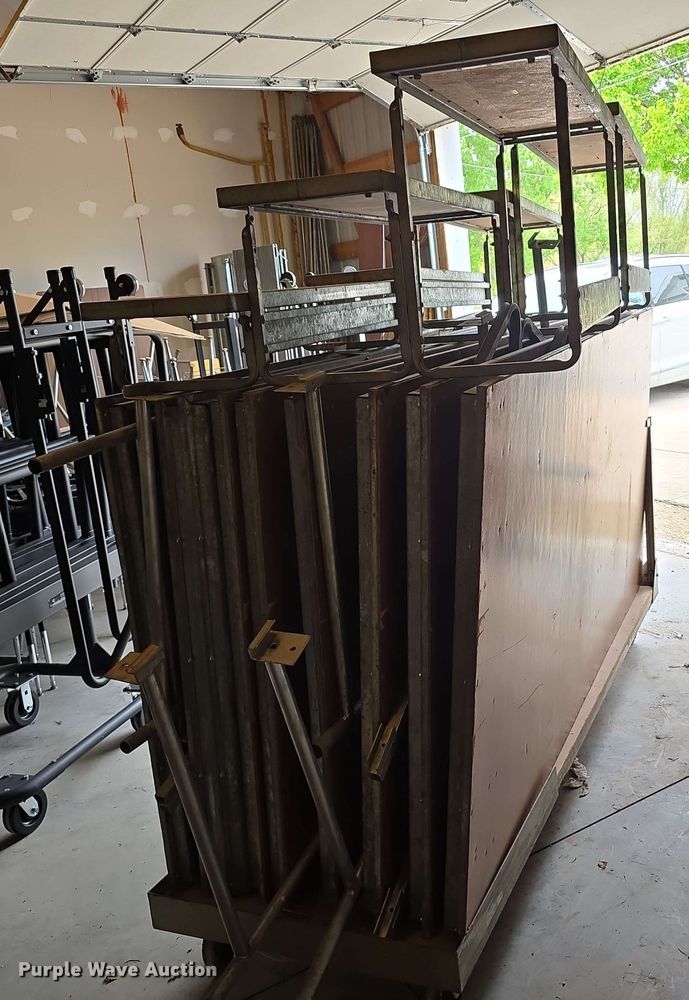 image for item EH8902 Stage risers