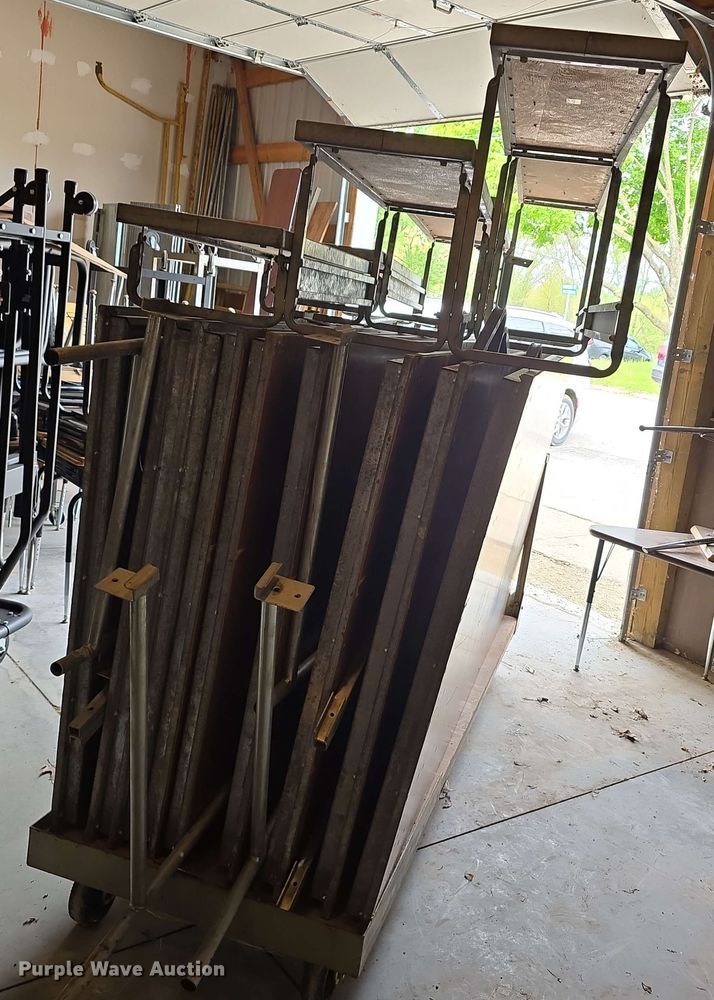 image for item EH8902 Stage risers