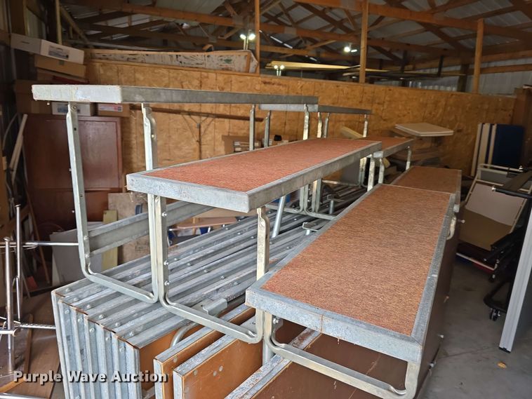 image for item EH8902 Stage risers