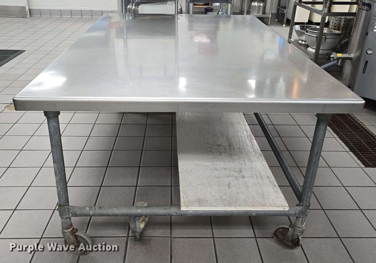 image for item EH8904 (2) stainless steel tables