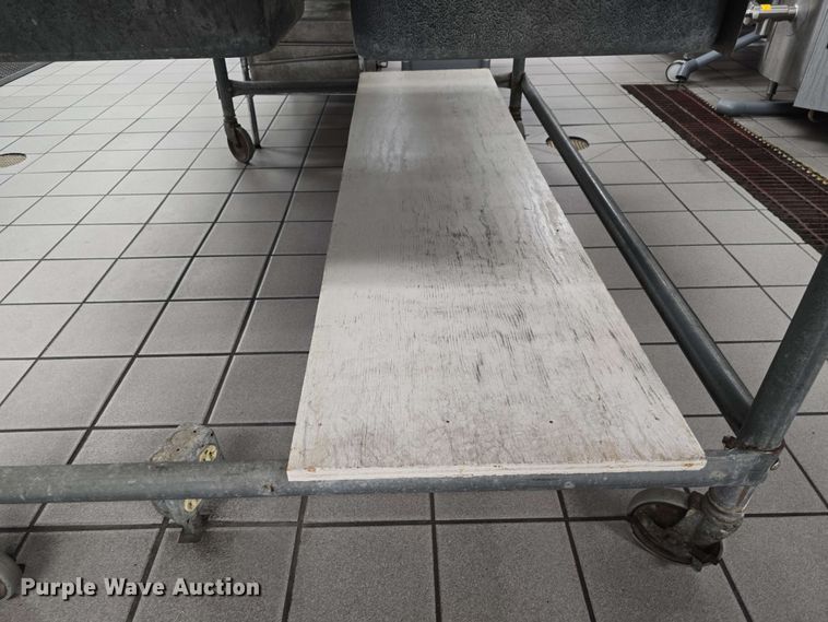 image for item EH8904 (2) stainless steel tables