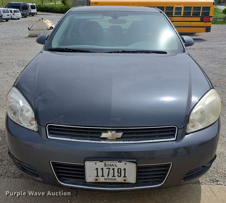 image for item EH8905 2010 Chevrolet Impala LT 