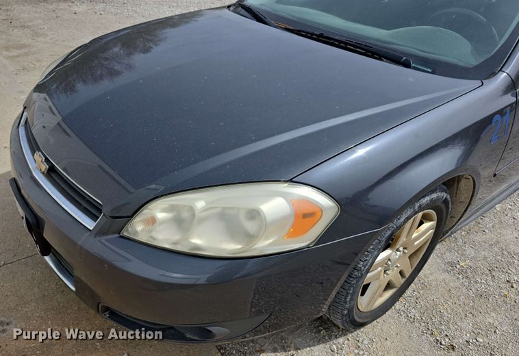image for item EH8905 2010 Chevrolet Impala LT 