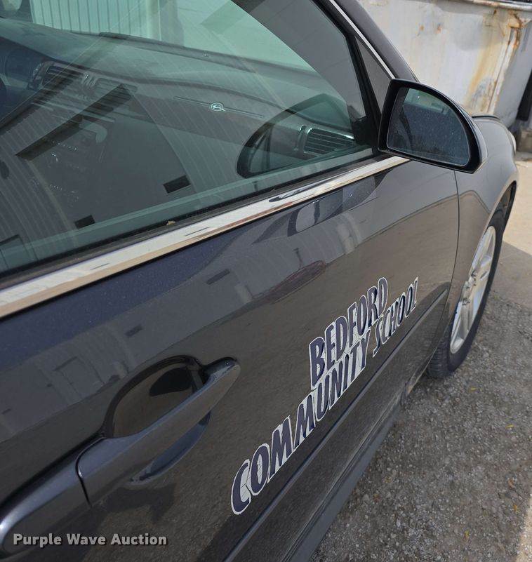 image for item EH8905 2010 Chevrolet Impala LT 