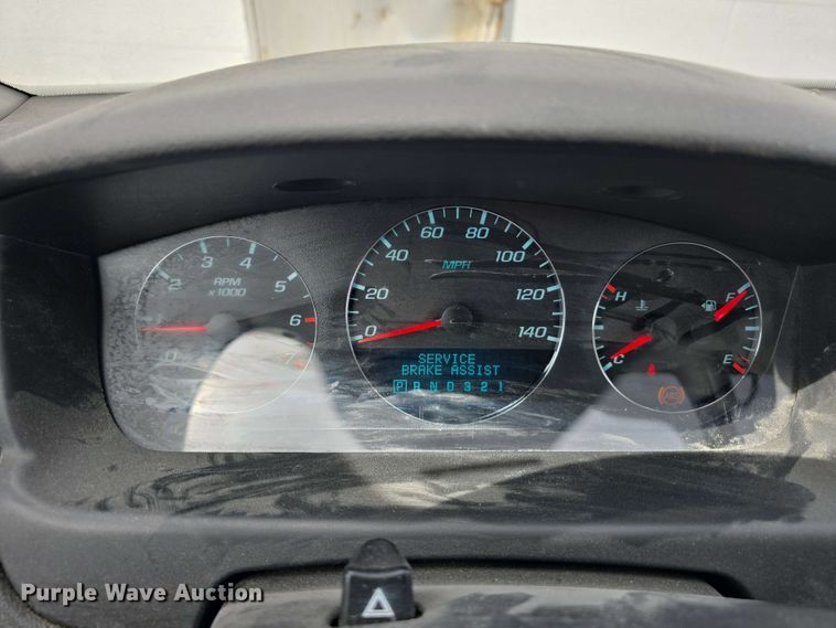 image for item EH8905 2010 Chevrolet Impala LT 