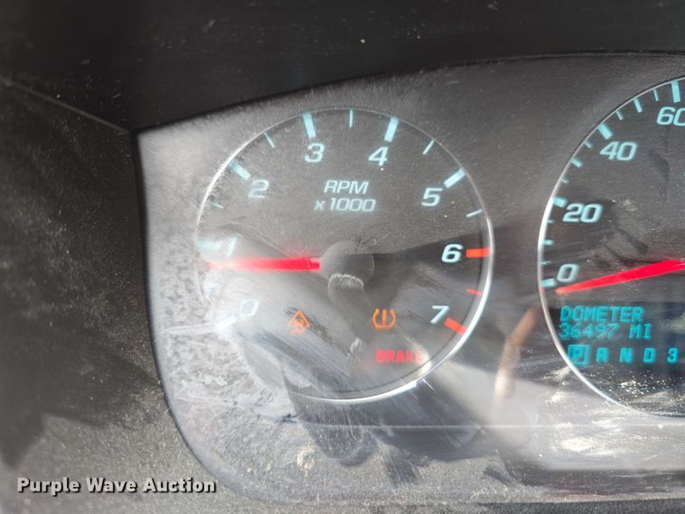 image for item EH8905 2010 Chevrolet Impala LT 