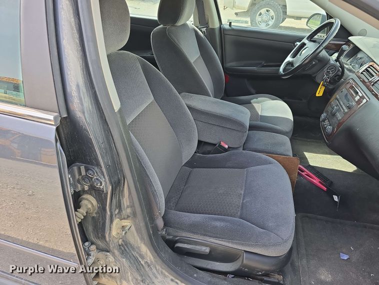 image for item EH8905 2010 Chevrolet Impala LT 