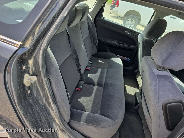 image for item EH8905 2010 Chevrolet Impala LT 