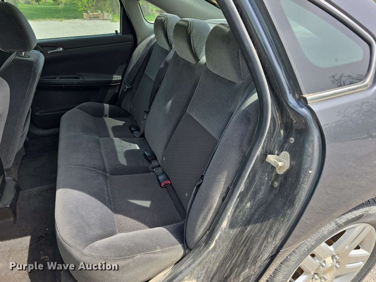 image for item EH8905 2010 Chevrolet Impala LT 