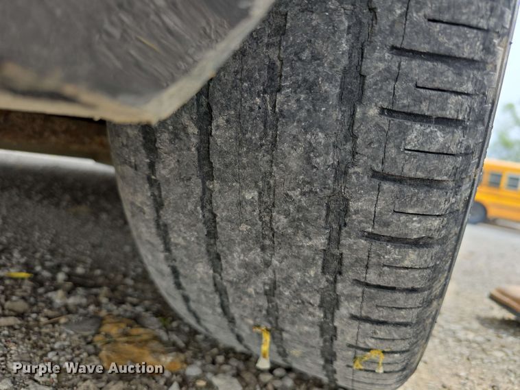 image for item EH8905 2010 Chevrolet Impala LT 