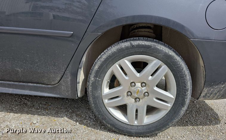 image for item EH8905 2010 Chevrolet Impala LT 