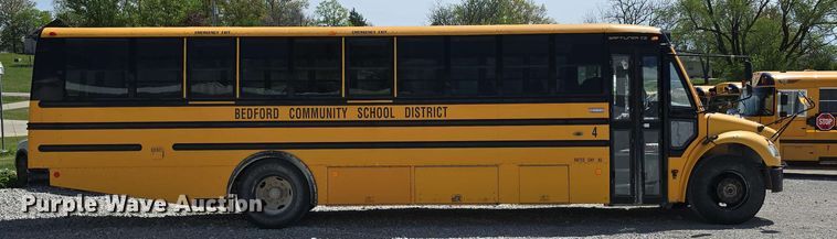 image for item EH8906 2010 Thomas Built  SAF-T-LINER C2 school bus