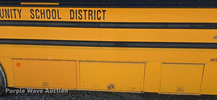 image for item EH8906 2010 Thomas Built  SAF-T-LINER C2 school bus