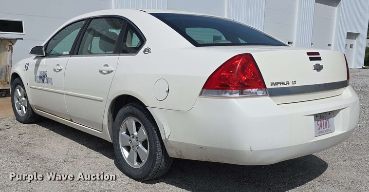 image for item EH8907 2008 Chevrolet Impala LT 