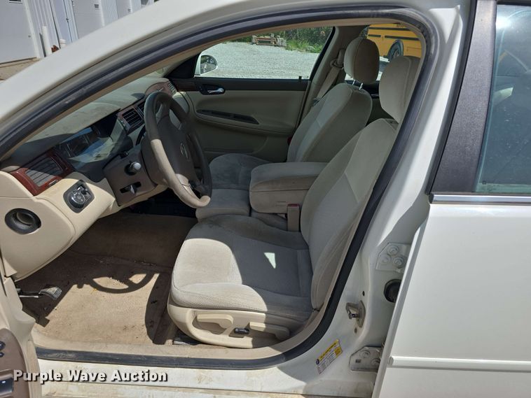 image for item EH8907 2008 Chevrolet Impala LT 