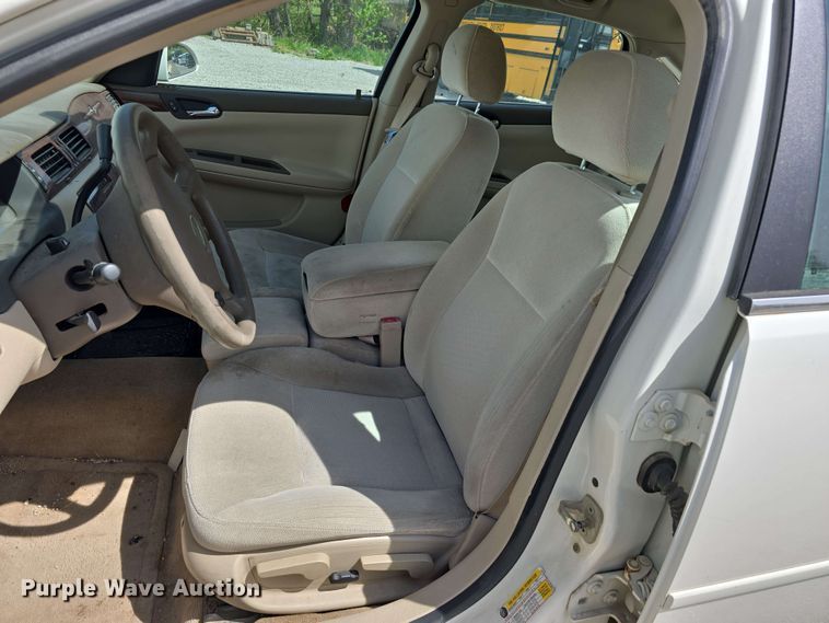 image for item EH8907 2008 Chevrolet Impala LT 
