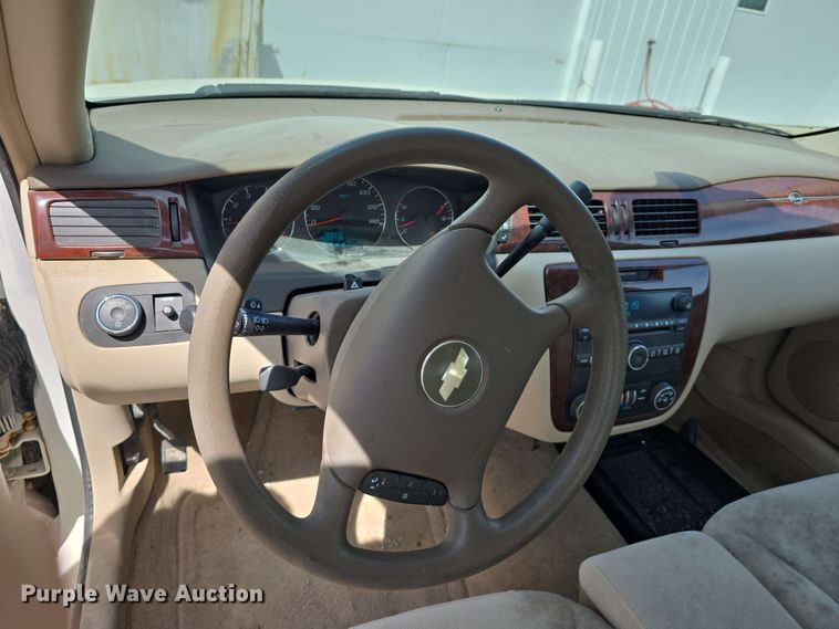 image for item EH8907 2008 Chevrolet Impala LT 