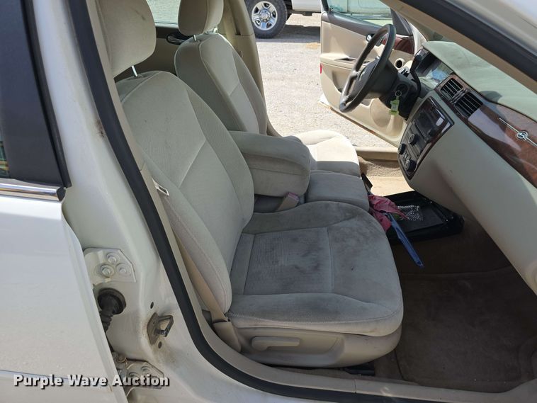 image for item EH8907 2008 Chevrolet Impala LT 