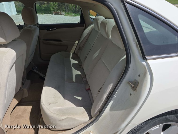 image for item EH8907 2008 Chevrolet Impala LT 