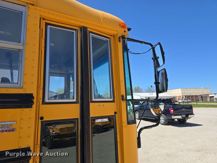 image for item EH8911 2011 Thomas Built  school bus