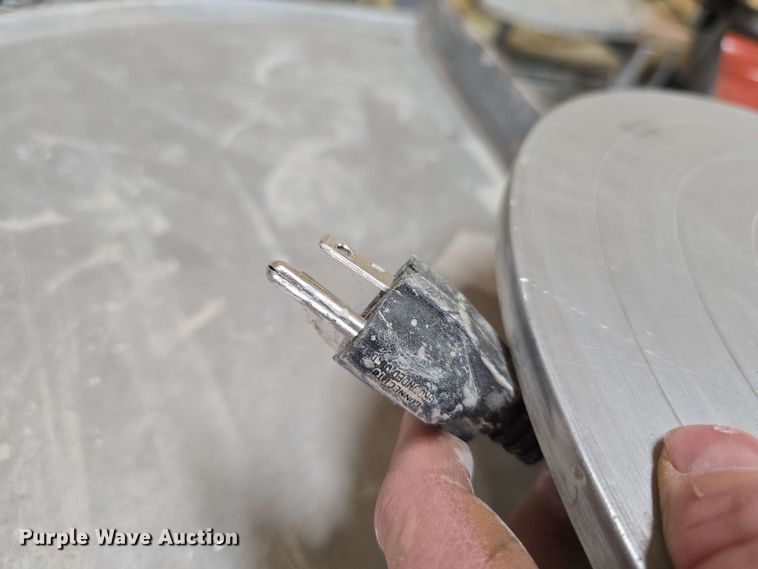 image for item EH8912 (4) Lockerbie K Potter's wheels