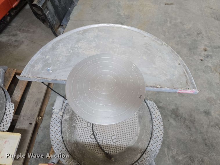 image for item EH8912 (4) Lockerbie K Potter's wheels